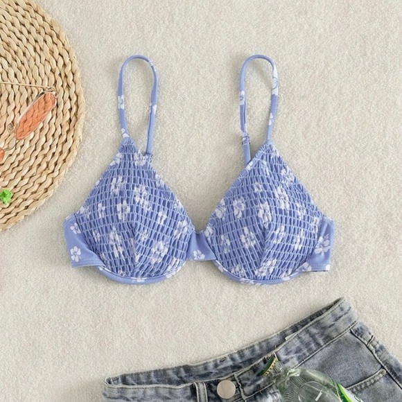 SHEIN purple floral Bathing suit top L - 3 for $18 Bundle Deal Available - Picture 2 of 2